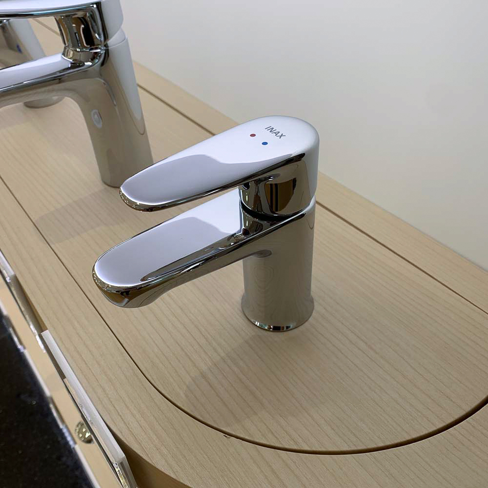 Vòi chậu lavabo nóng lạnh INAX LFV-1112S chính hãng