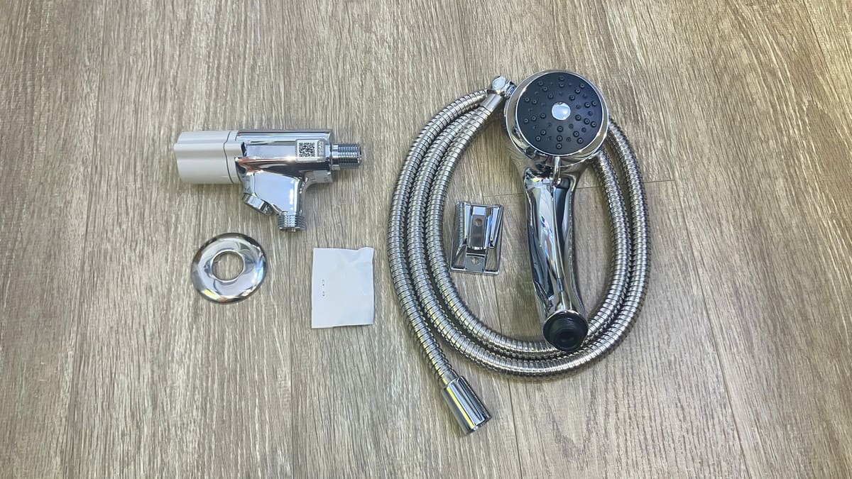 Bộ vòi sen lạnh INAX BFV-10-1C tay sen massage thực tế